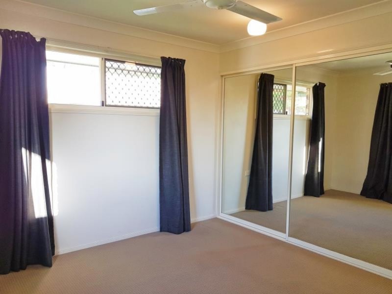 30 Grevillea Drive, Kawana QLD 4701